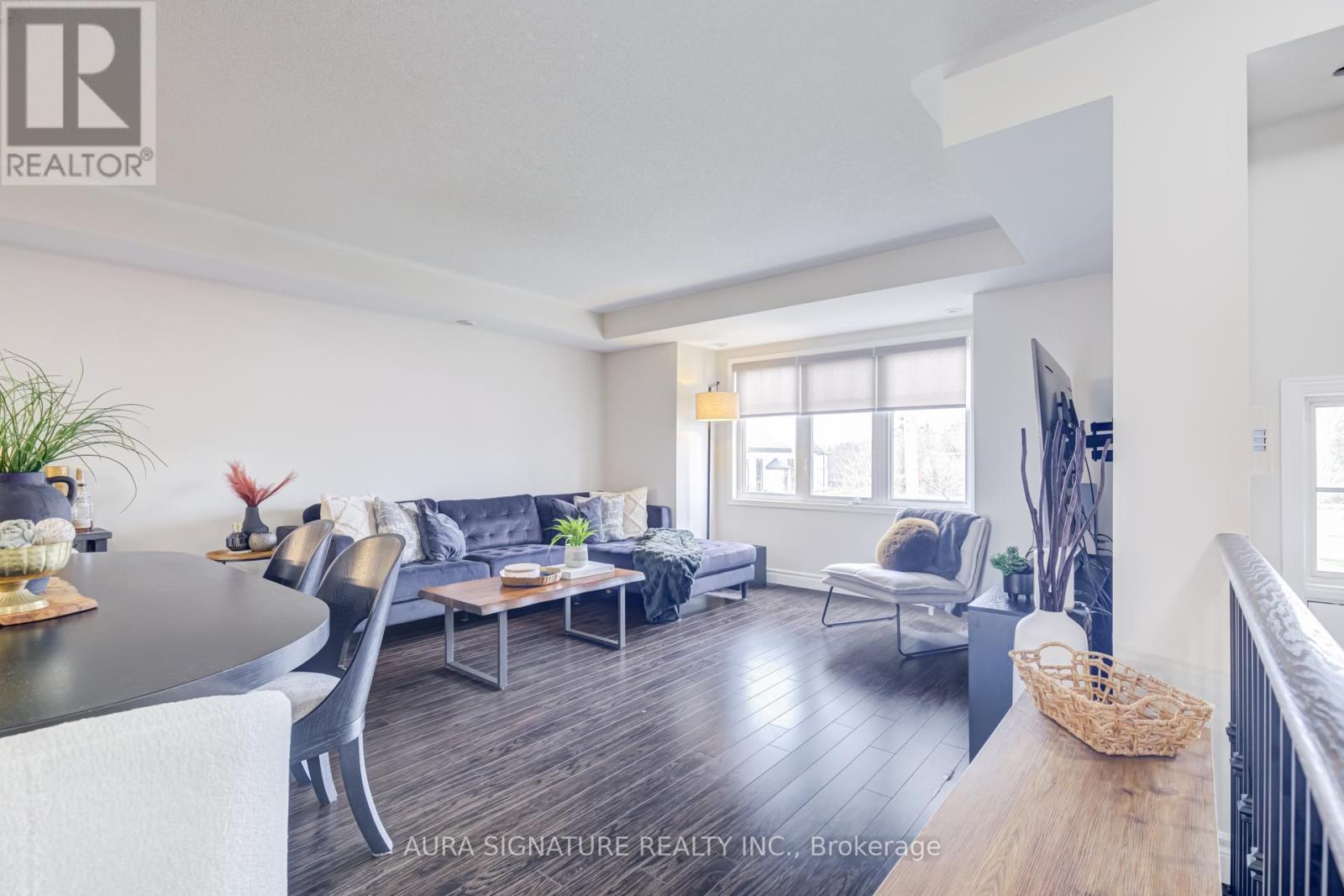 Row / Townhouse for Sale in 6 - 3335 THOMAS STREET E|Mississauga (Churchill Meadows), Ontario L5M0P7 3