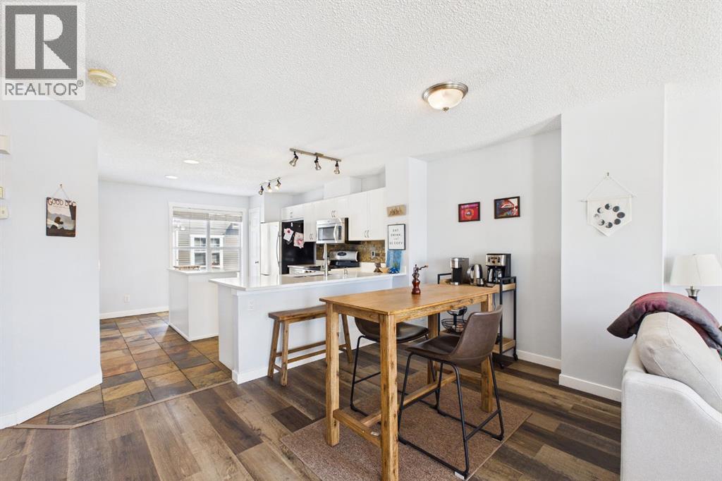 Row / Townhouse for Sale in 47 Toscana Gardens|Calgary, Alberta T3L3C2 3