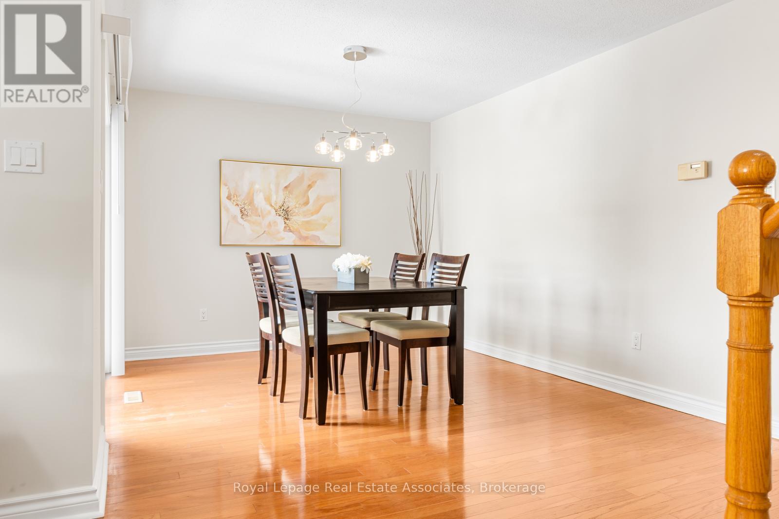 Row / Townhouse for Sale in 94 - 5480 GLEN ERIN DRIVE|Mississauga (Central Erin Mills), Ontario L5M5R3 4