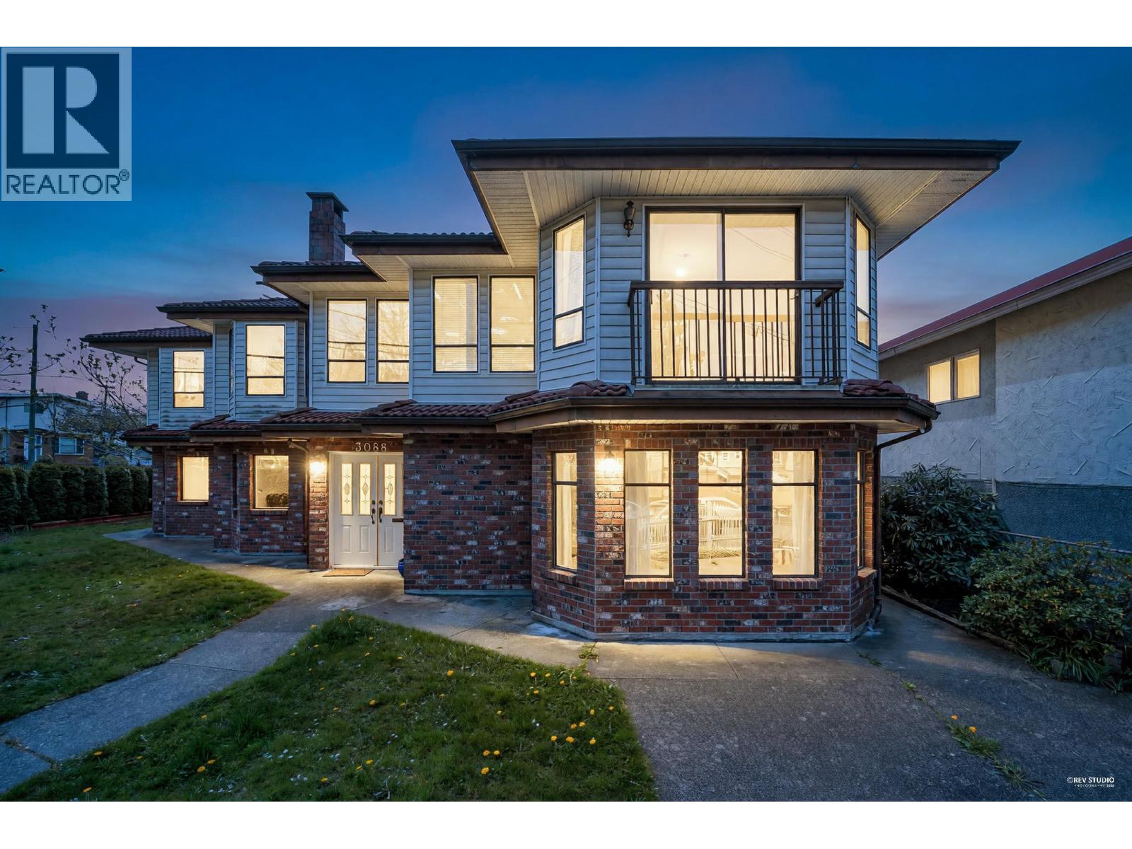 3088 SCHOOL AVENUE|Vancouver, British Columbia V5R5M8