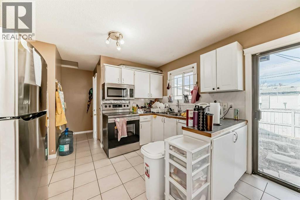 House for Sale in 659 Maryvale Way NE|Calgary, Alberta T2A2V6 5