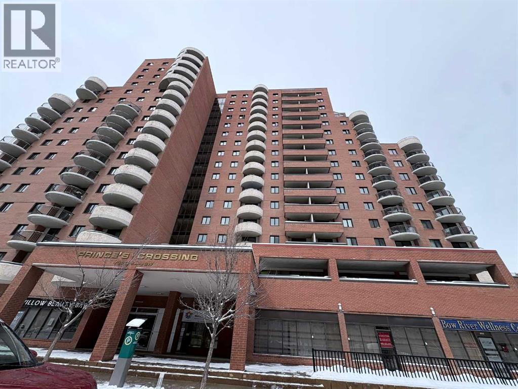 Apartment for Sale in 402, 738 3 Avenue SW|Calgary, Alberta T2P0G7 2
