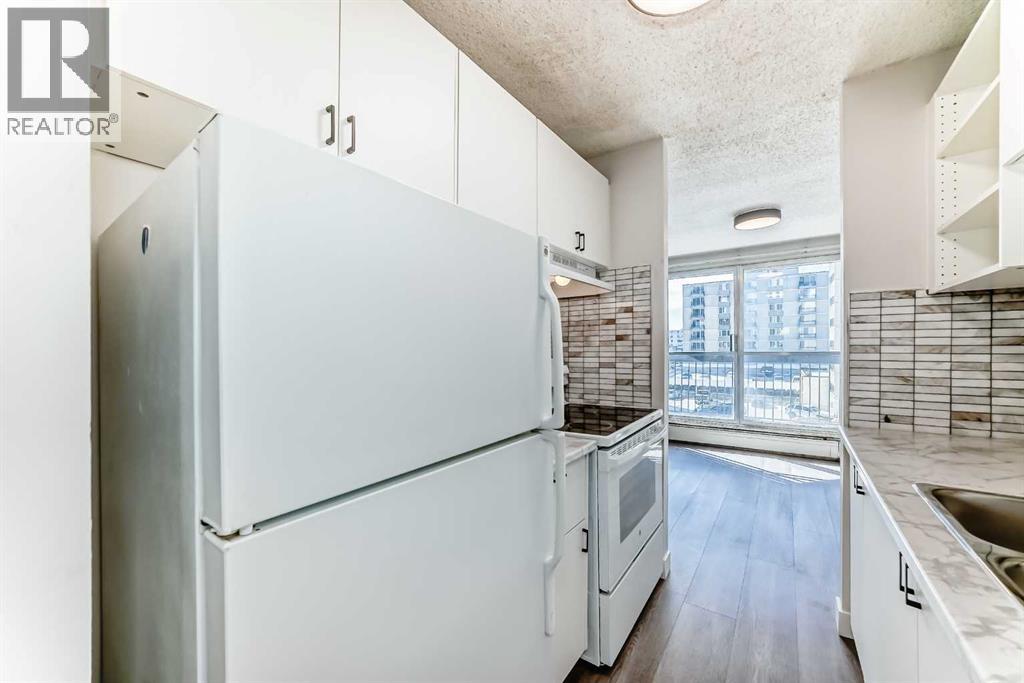 Apartment for Sale in 401, 340 14 Avenue SW|Calgary, Alberta T2R1H4 5