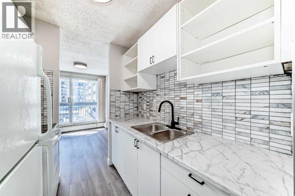 Apartment for Sale in 401, 340 14 Avenue SW|Calgary, Alberta T2R1H4 4