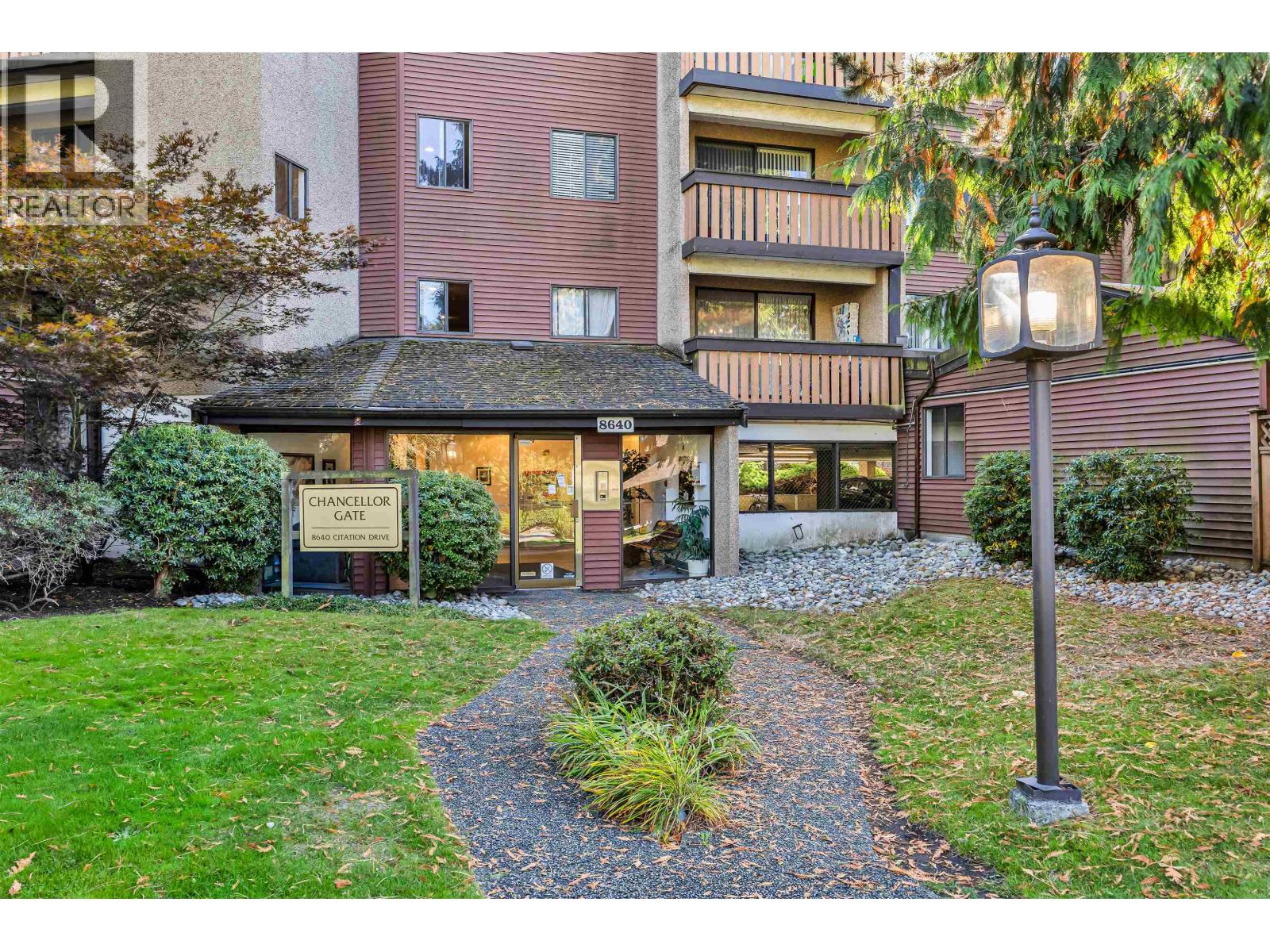 211 8640 CITATION DRIVE, Richmond, British Columbia V6Y3A3
