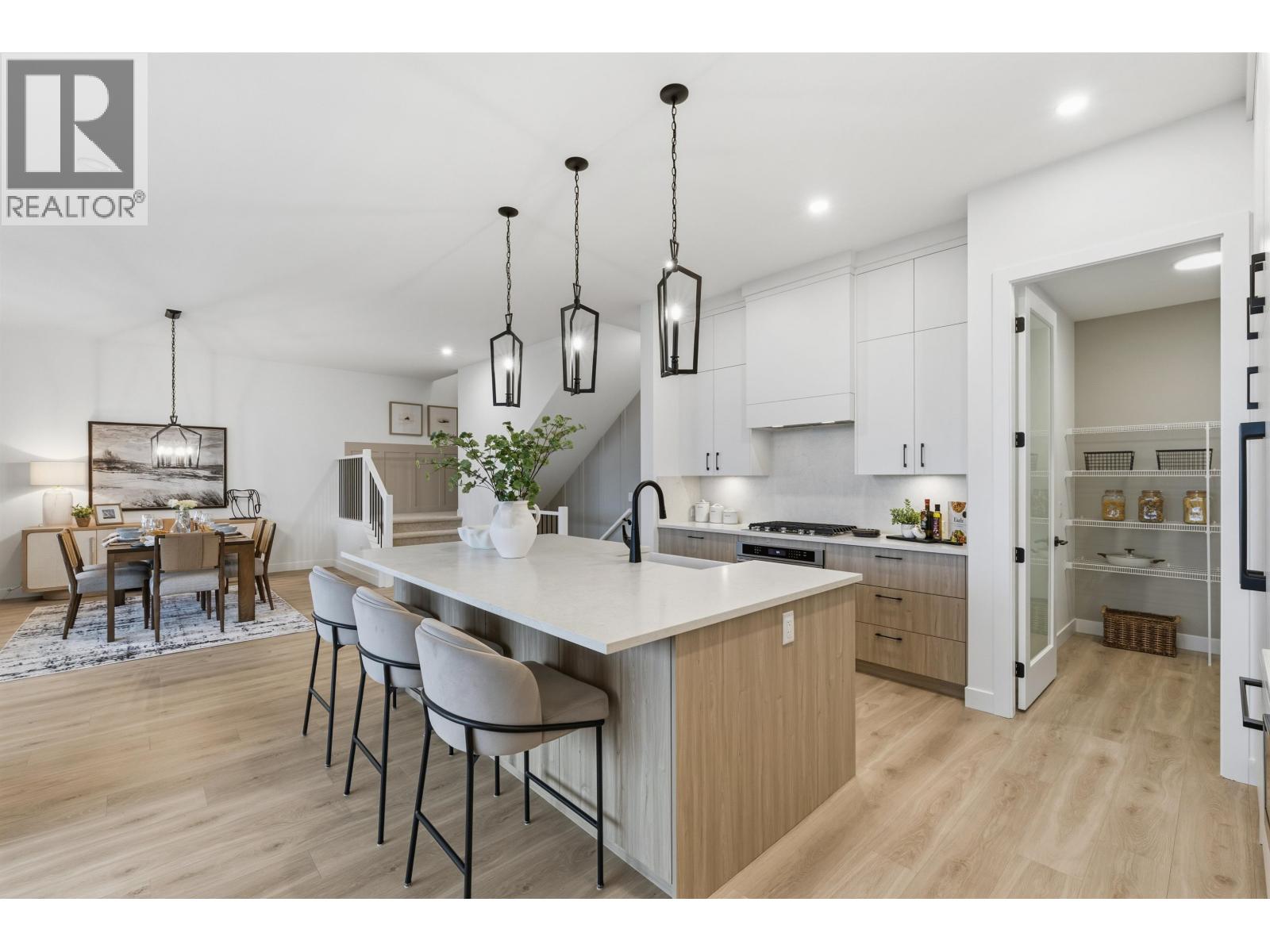 For sale: 3408 DOUCETTE AVENUE, Coquitlam, British Columbia V3E0M8