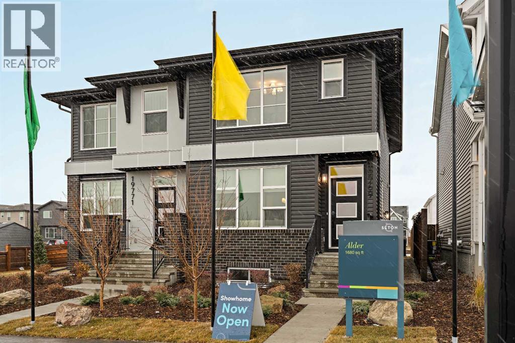 Duplex for Sale in 193 Silver Spruce Road SW|Calgary, Alberta T2X6L3 2