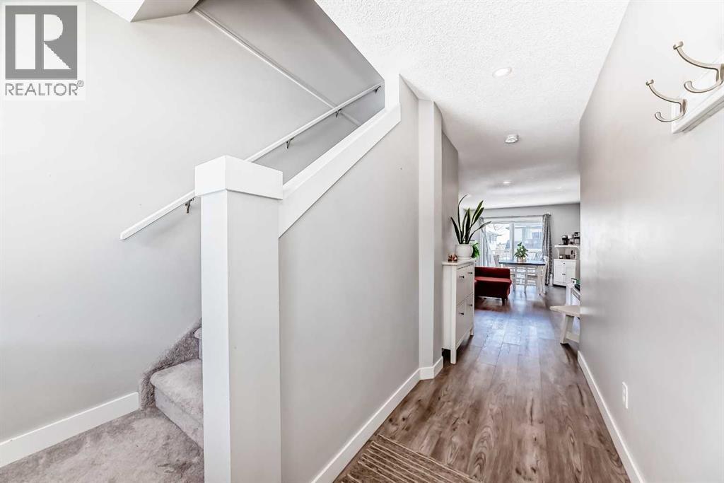 Row / Townhouse for Sale in 126 Citadel Point NW|Calgary, Alberta T3G5L2 4