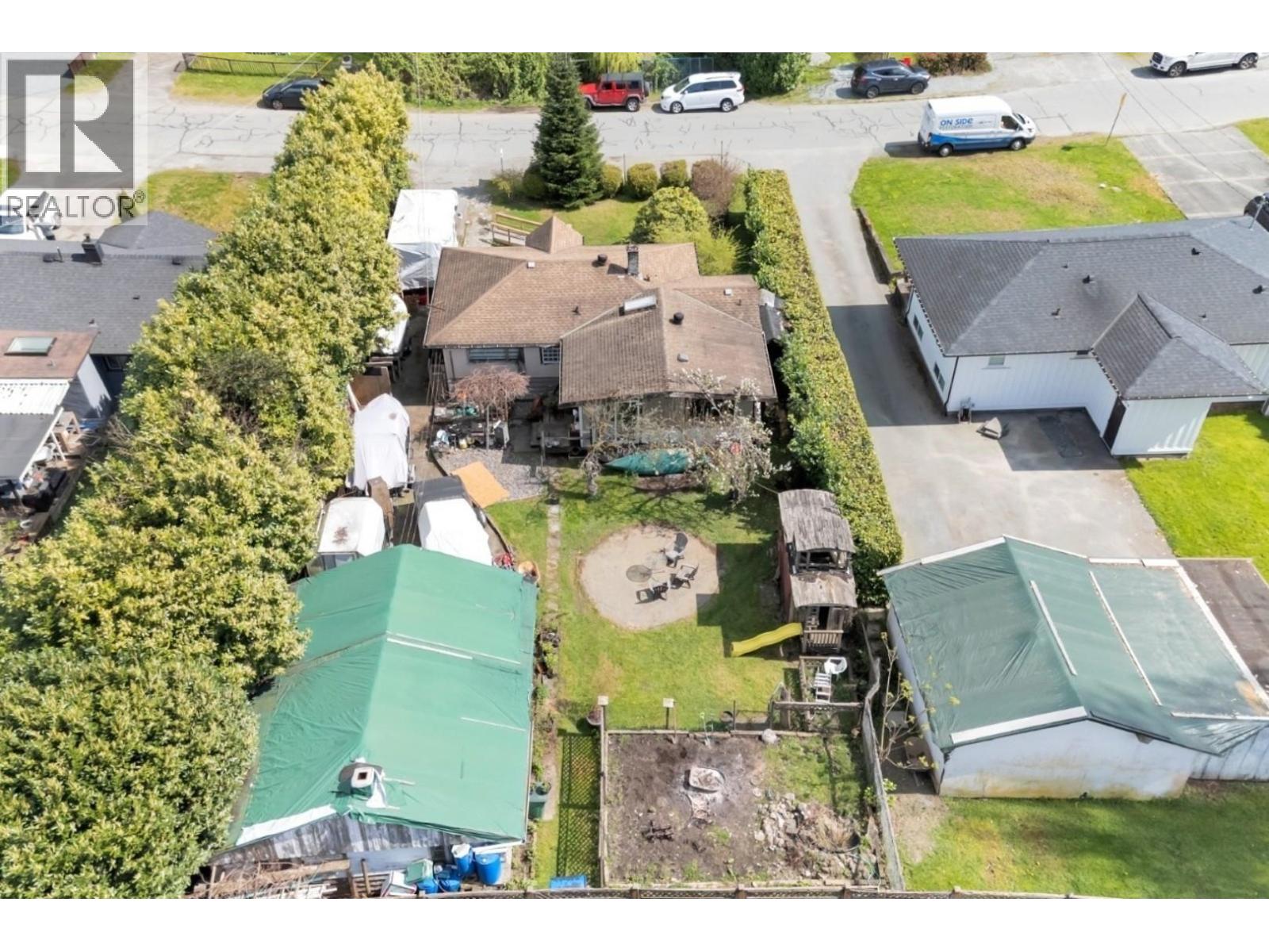 For sale: 11963 221 STREET, Maple Ridge, British Columbia V2X5S9
