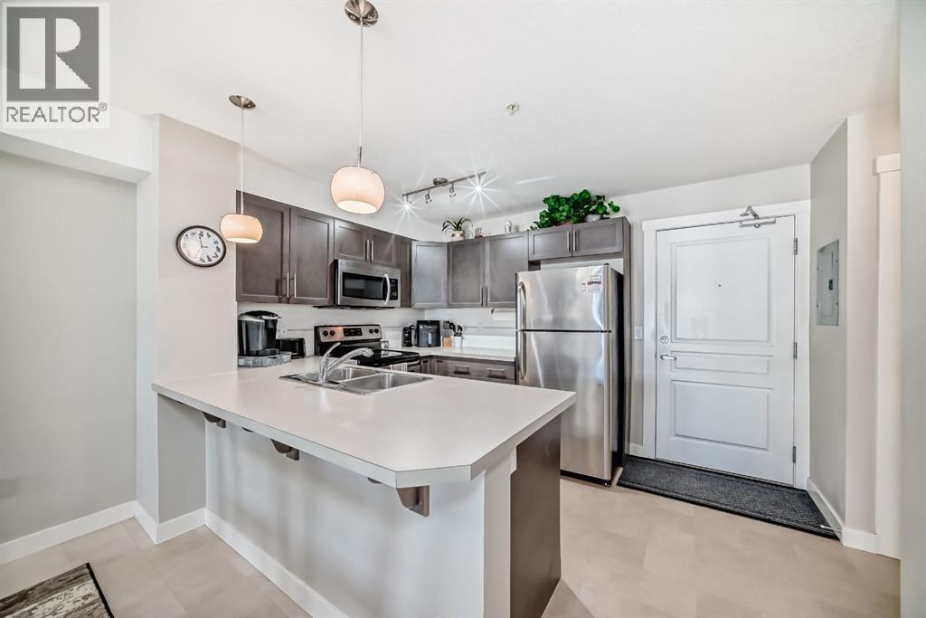 Apartment for Sale in 313, 2300 Evanston Square NW|Calgary, Alberta T3P0G8 2