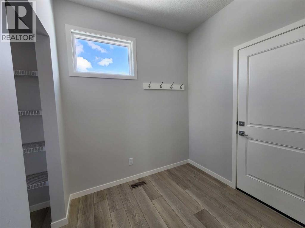 House for Sale in 364 Herron Landing NE|Calgary, Alberta T3P2R5 5