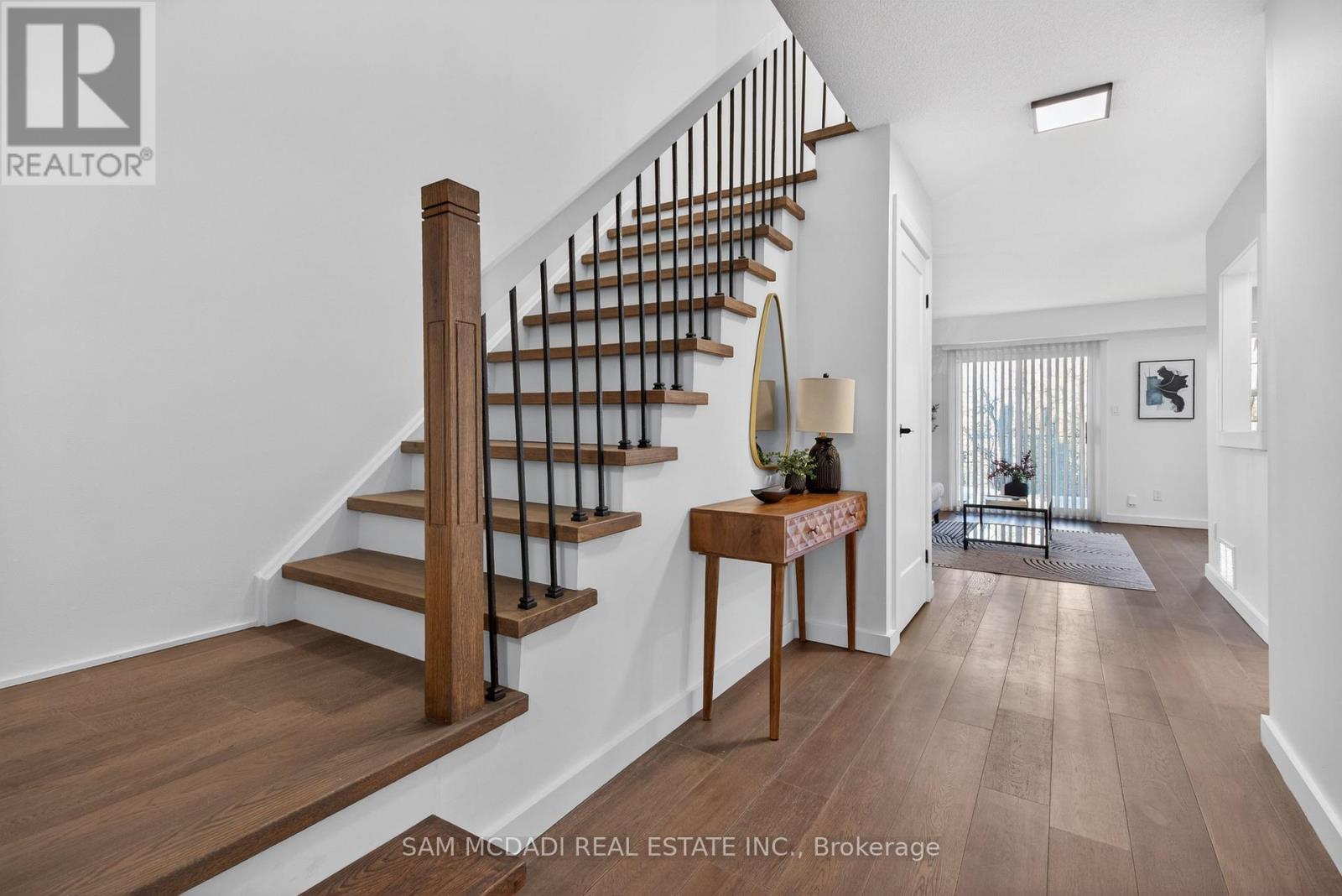 Row / Townhouse for Sale in 43 - 2120 RATHBURN ROAD E|Mississauga (Rathwood), Ontario L4W2S8 2