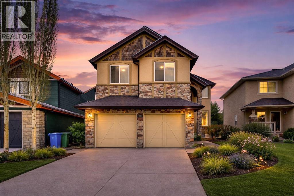 House for Sale in 160 Tremblant Way SW|Calgary, Alberta T3H0B8 2