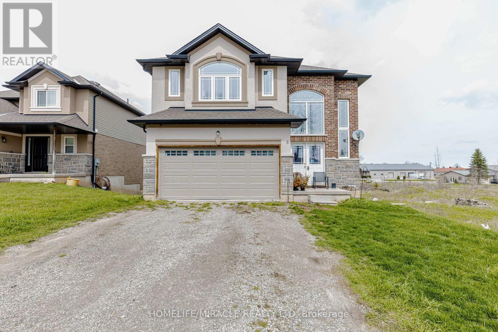 For sale: 6 HILL STREET, Haldimand, Ontario N0A1E0 - X13023136