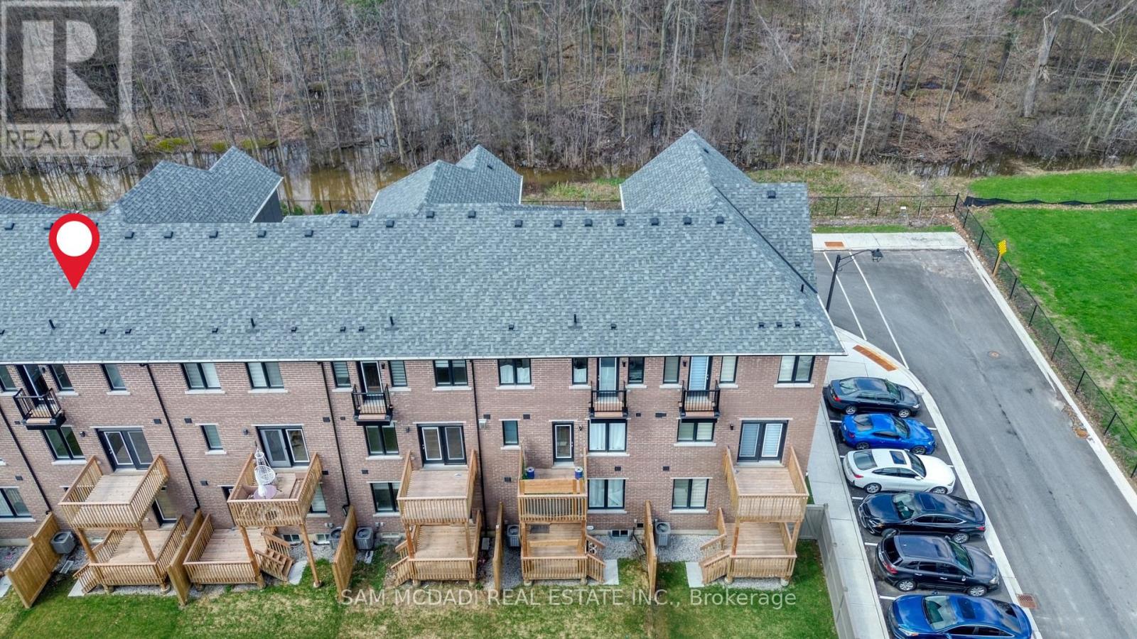 Row / Townhouse for Sale in 4068 KADIC TERRACE|Mississauga (Churchill Meadows), Ontario L5M2S8 4