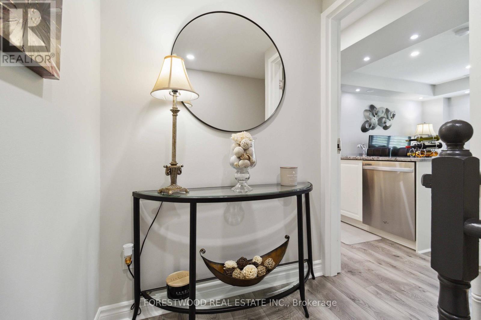 Row / Townhouse for Sale in 19 - 3055 ELMCREEK ROAD|Mississauga (Cooksville), Ontario L5B4J9 4