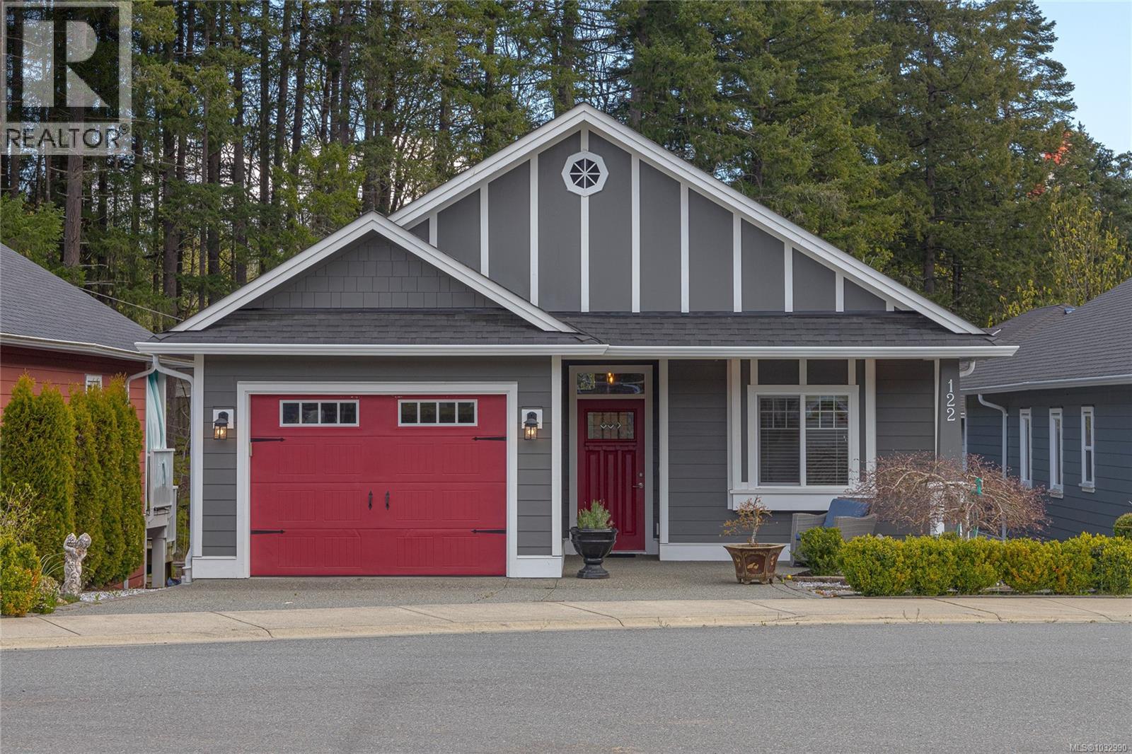For sale: 122 Village Way, Duncan, British Columbia V9L0G6 - 1032990 ...