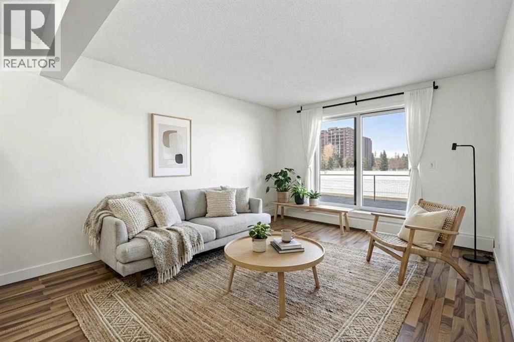 Apartment for Sale in 106D, 5601 Dalton Drive NW|Calgary, Alberta T3A2E2 2