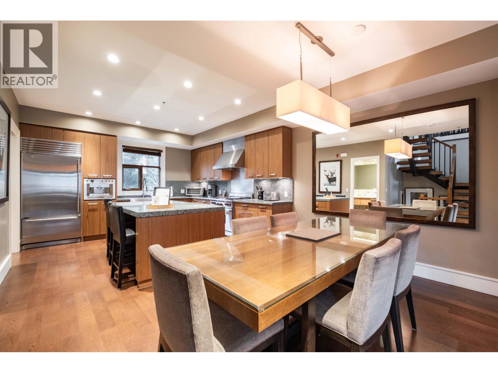 For sale: 37 7124 NANCY GREENE DRIVE, Whistler, British Columbia