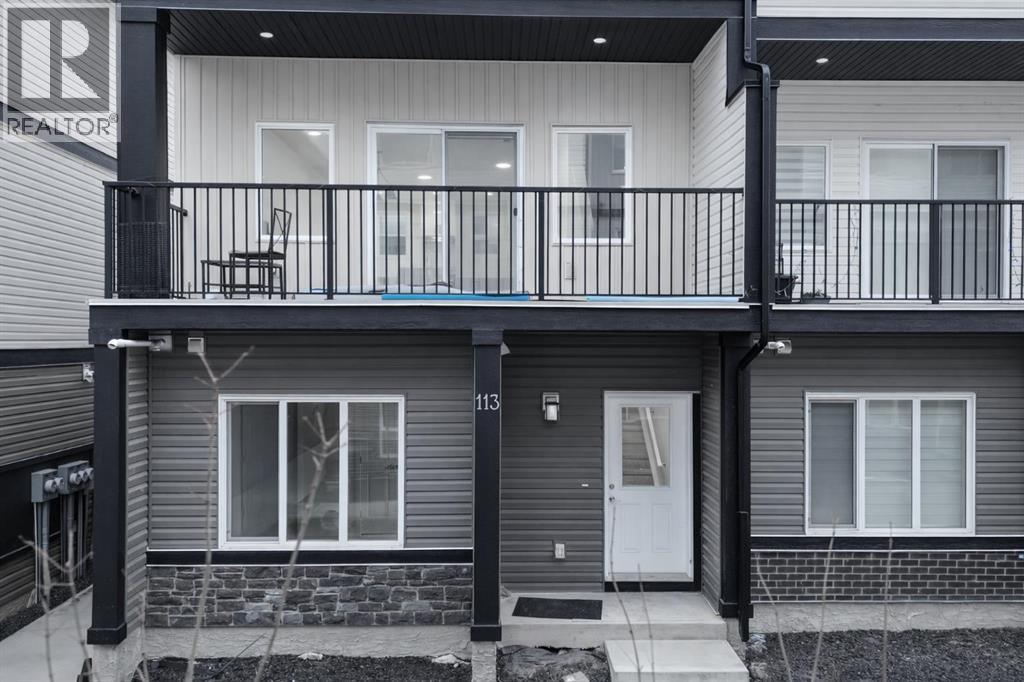 Row / Townhouse for Sale in 113 Corner Meadows Square NE|Calgary, Alberta T3N2N2
