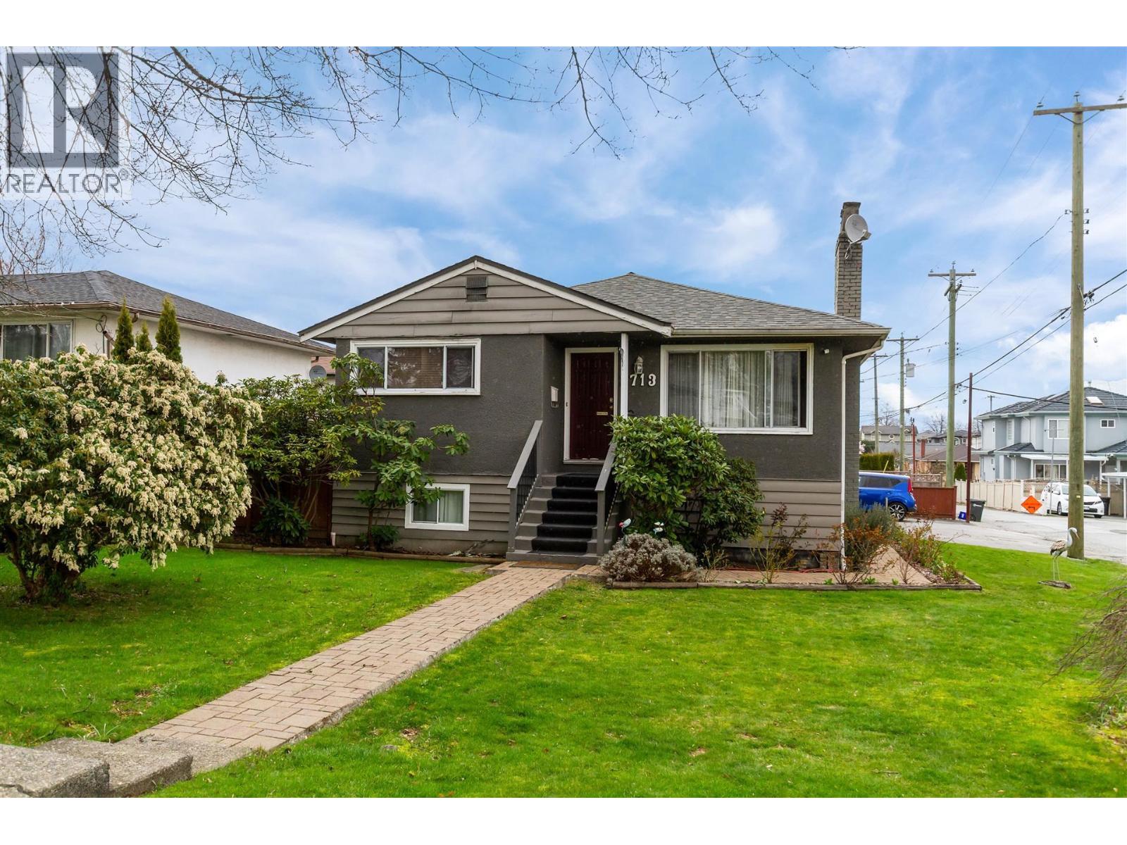 3713 KINCAID STREET|Burnaby, British Columbia V5G1V4