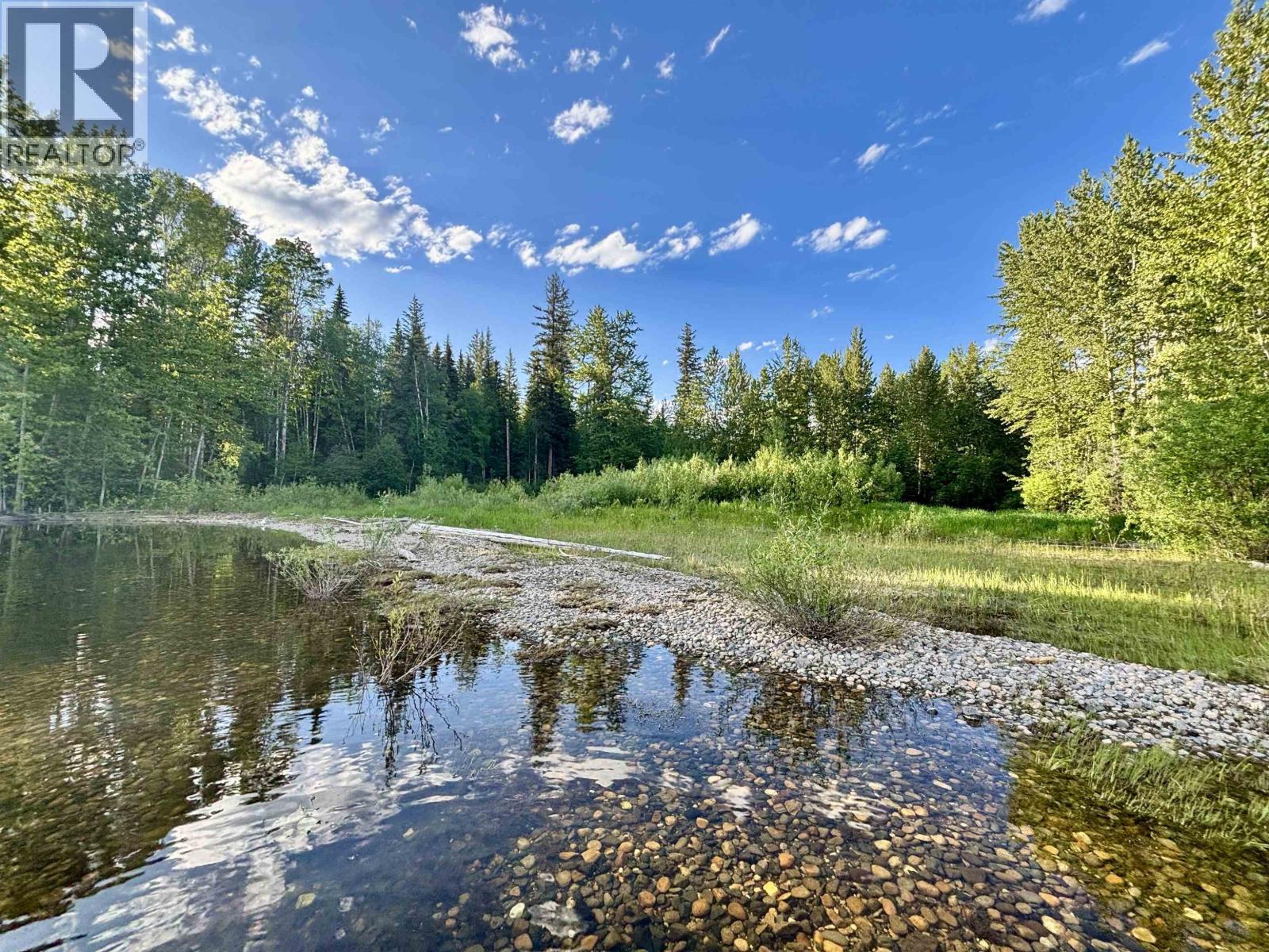 For sale: LOT A HOOVER BAY ROAD, 100 Mile House, British Columbia