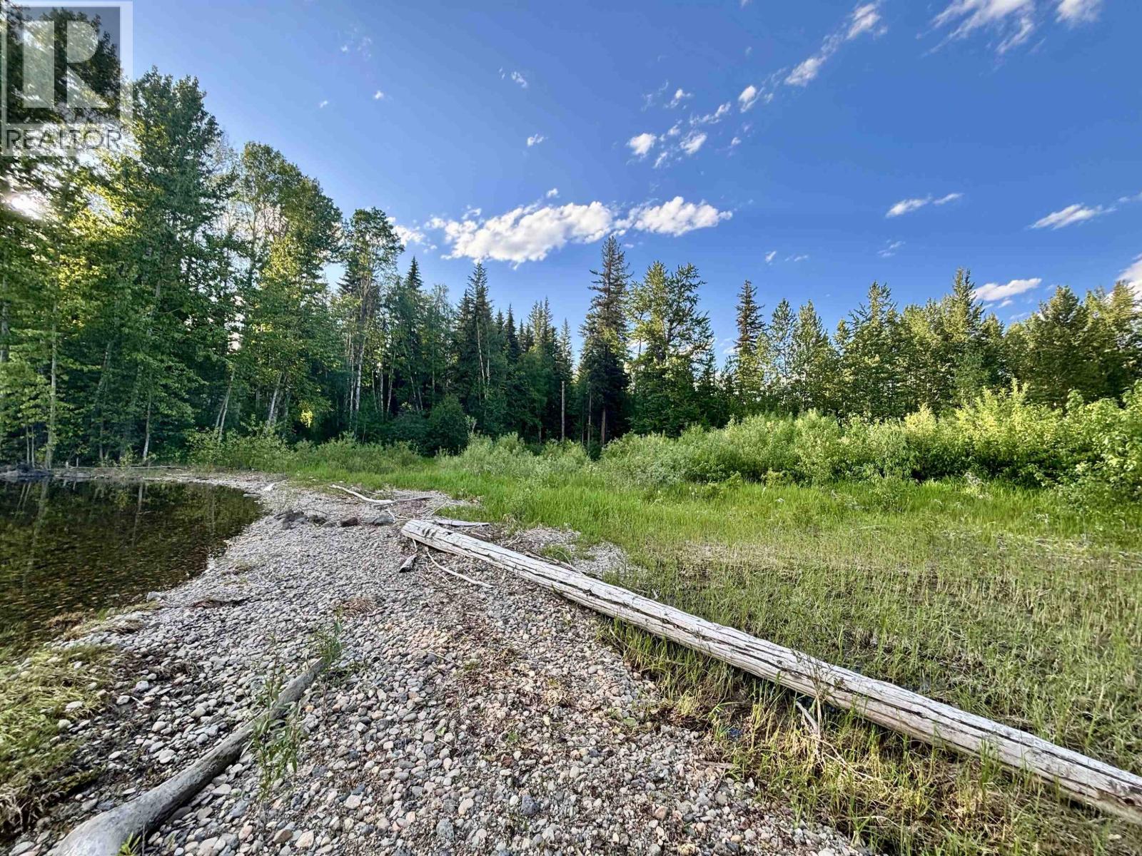 For sale: LOT A HOOVER BAY ROAD, 100 Mile House, British Columbia