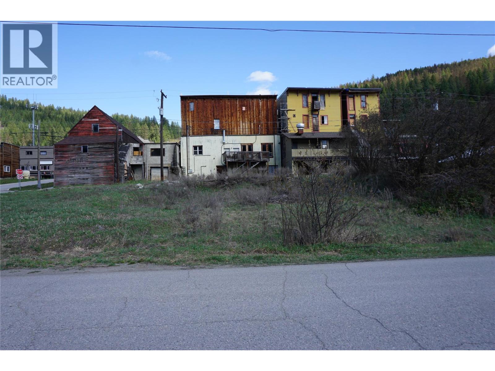 Lot 2 Silver  S Avenue