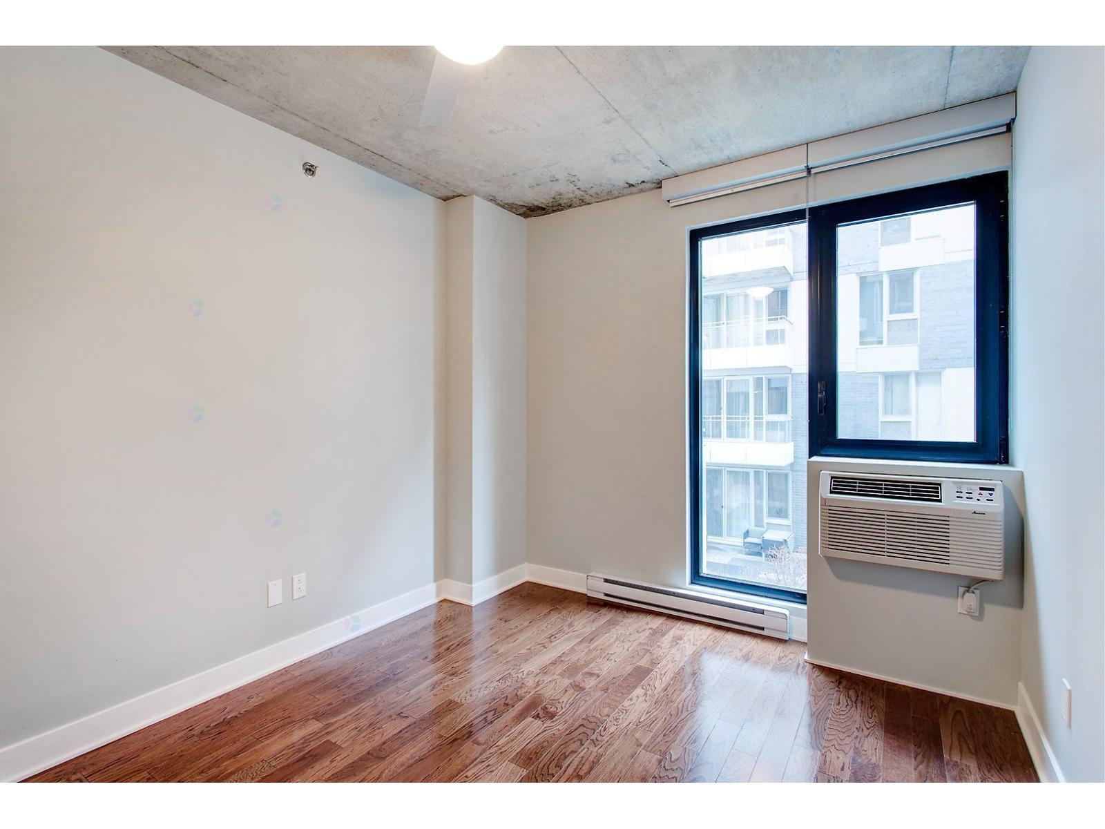 For sale: 288 Rue Ann, #202, Montréal (Le Sud-Ouest), Quebec H3C2K2 ...