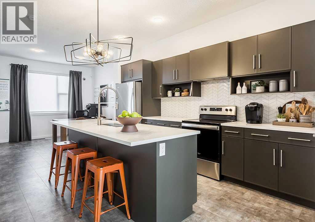 Duplex for Sale in 138 Sora Gardens SE|Calgary, Alberta T3S0V3