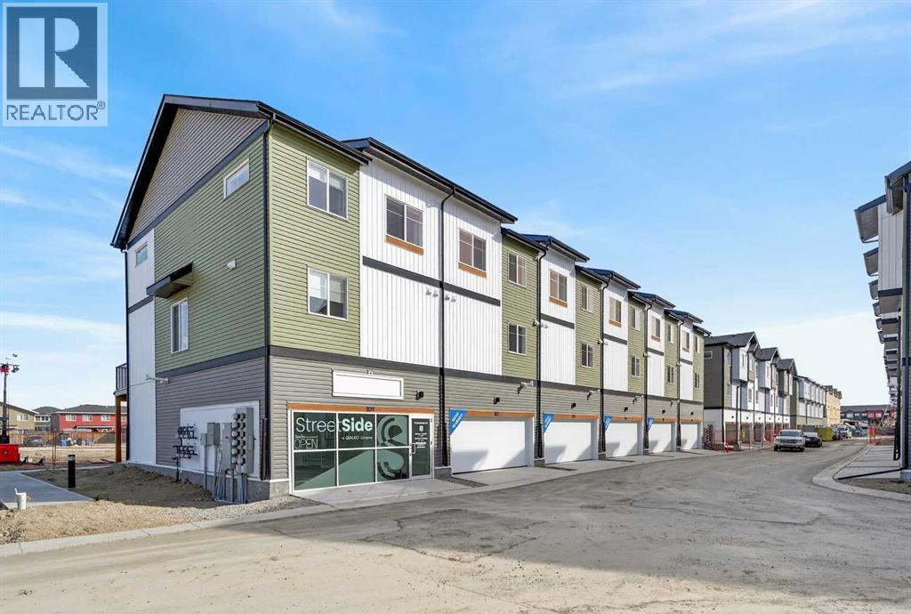 Row / Townhouse for Sale in 102, 28 Red Embers Plaza NE|Calgary, Alberta T3N2W1