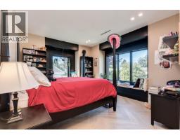 For sale: 10560 HOGARTH DRIVE, Richmond, British Columbia V7E3Z8