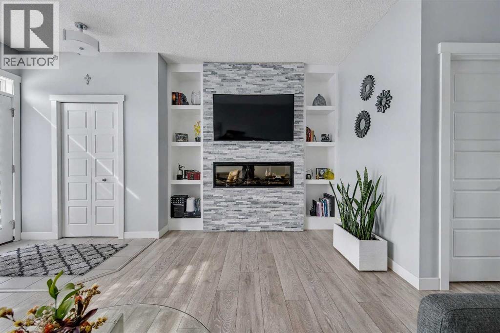 Duplex for Sale in 38 Sage Bluff Gate NW|Calgary, Alberta T3R0Y9 5