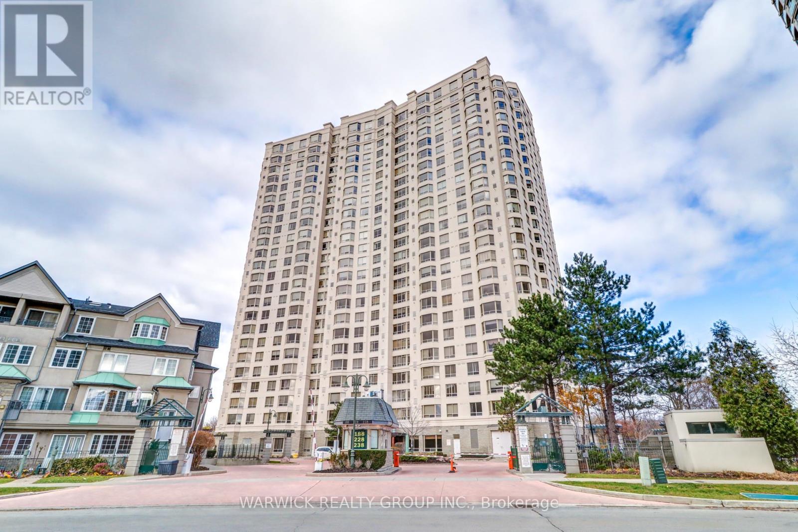 102 - 228 BONIS AVENUE