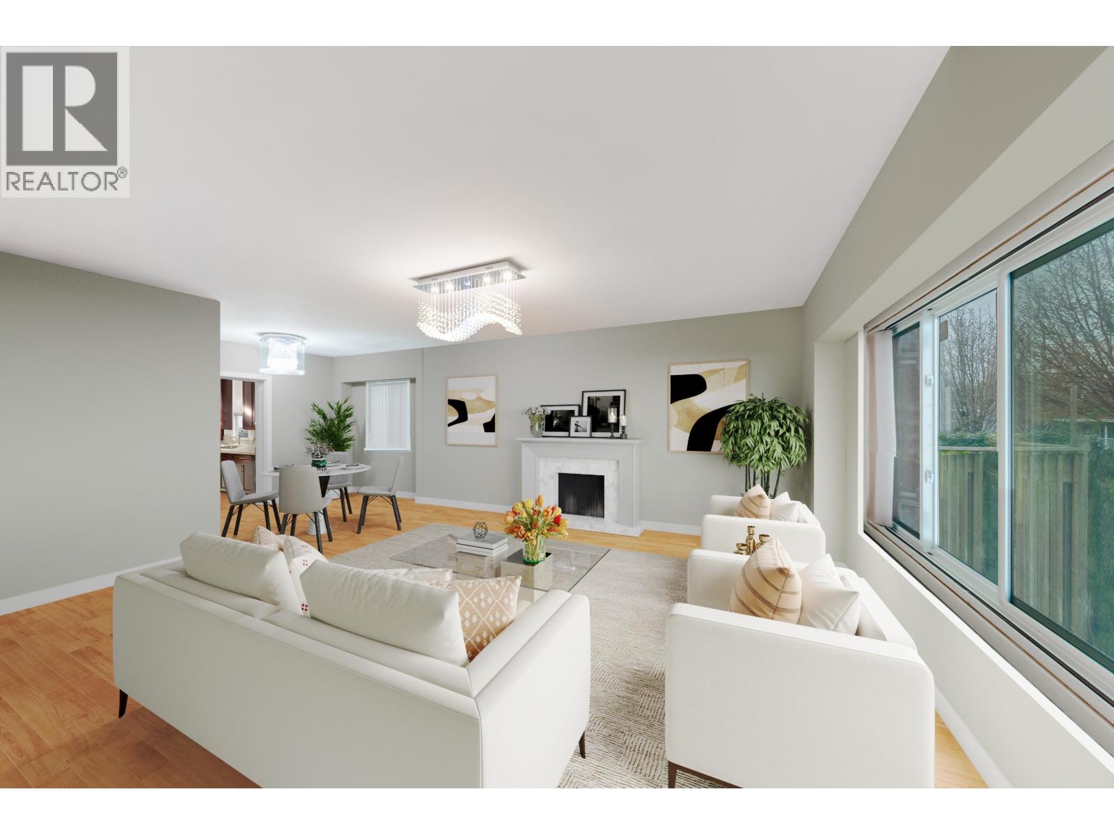 3342 ADANAC STREET|Vancouver, British Columbia V5K2P3