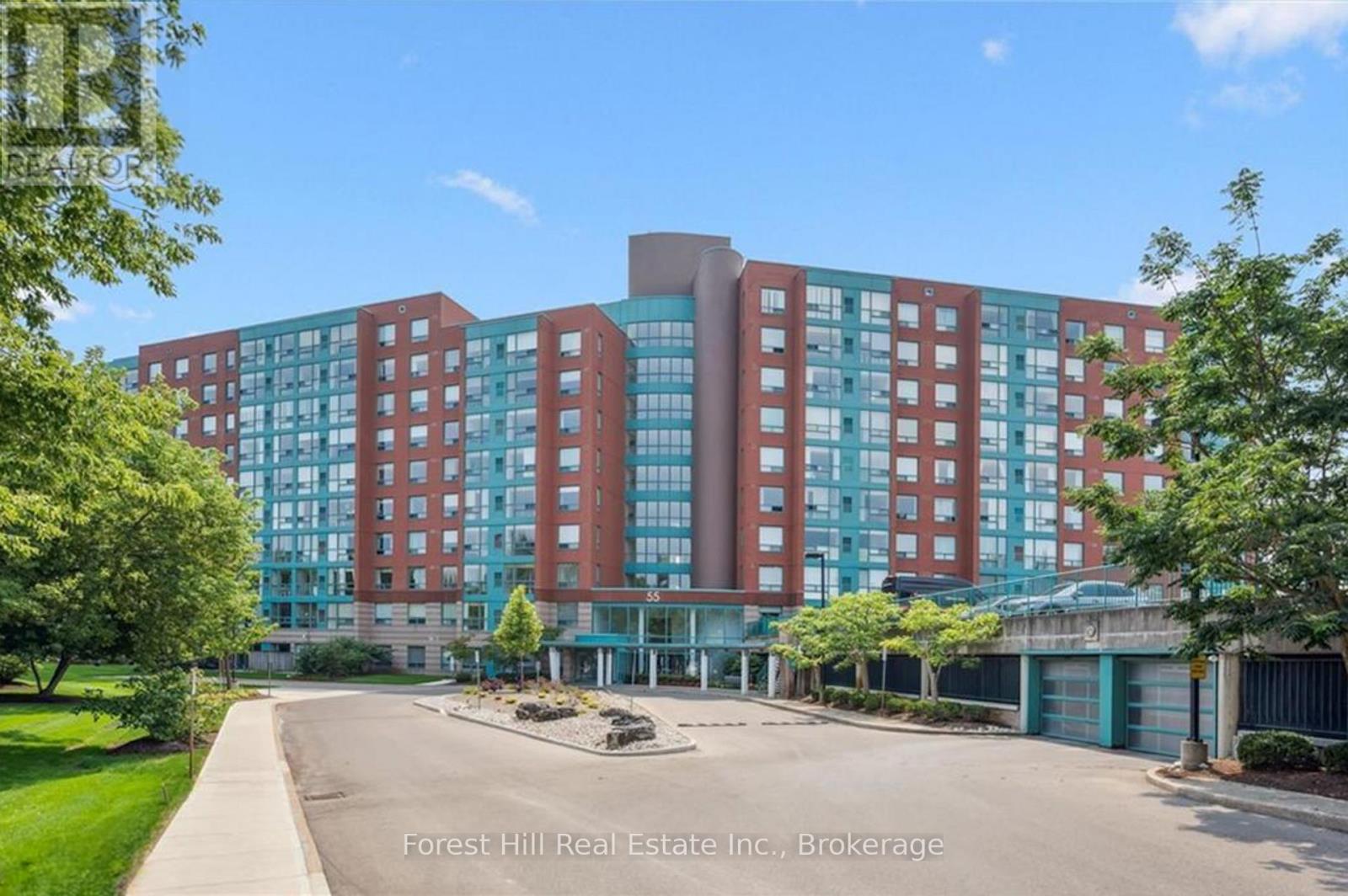 402 - 55 BLUE SPRINGS DRIVE, Waterloo, Ontario N2J4T3