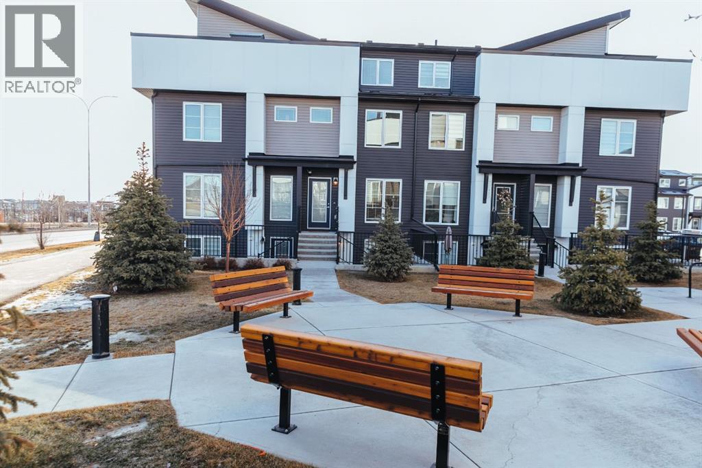 Row / Townhouse for Sale in 405, 474 Seton Circle SE|Calgary, Alberta T3M3P6 2