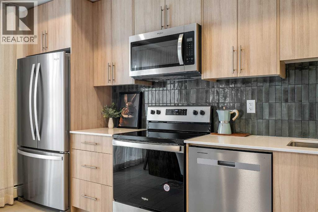 Apartment for Sale in 2203, 9655 Bowfort Road NW|Calgary, Alberta T3B5X4