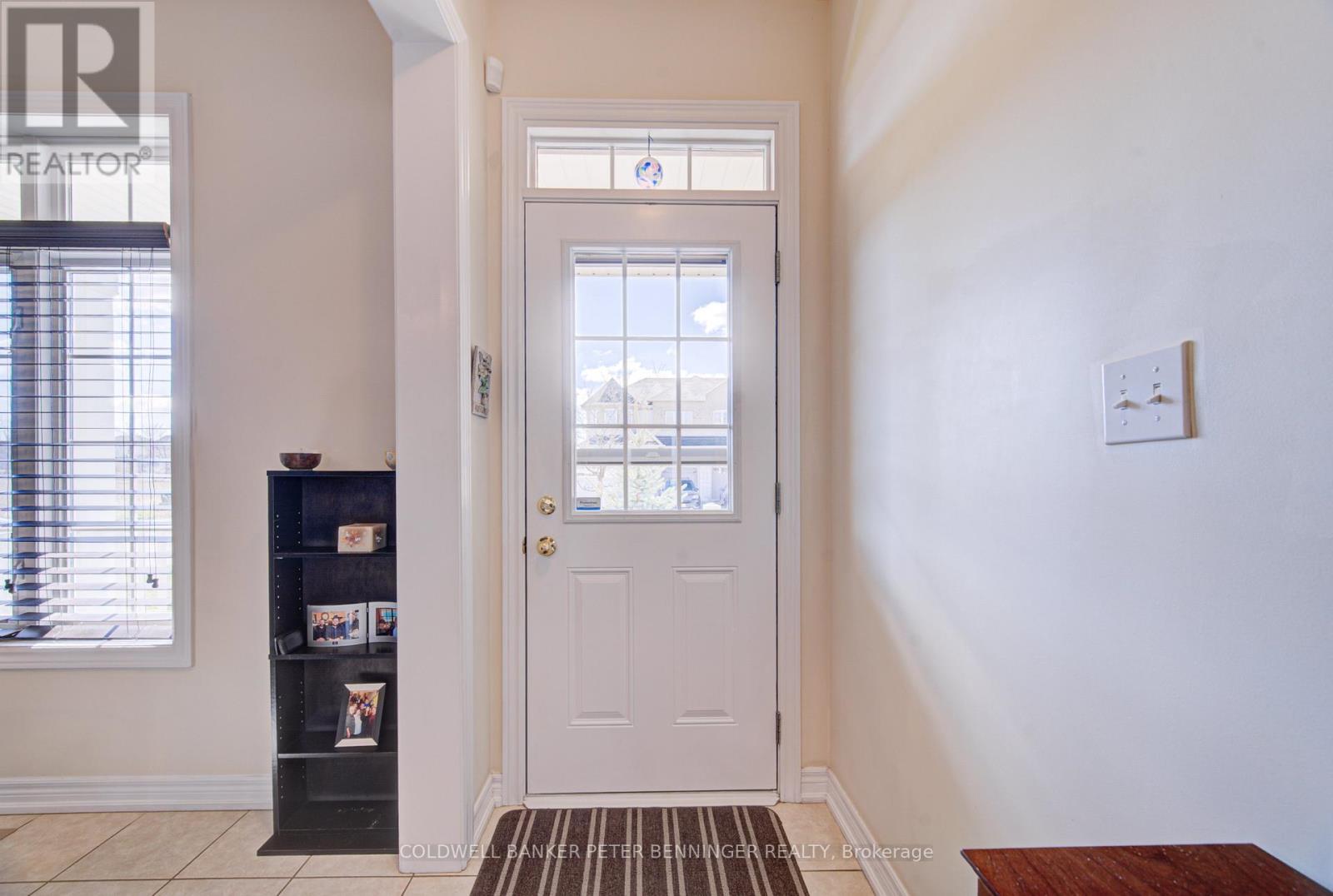 À vendre : 13 RUSK TERRACE, Hamilton (Waterdown), Ontario L8B0W2 ...