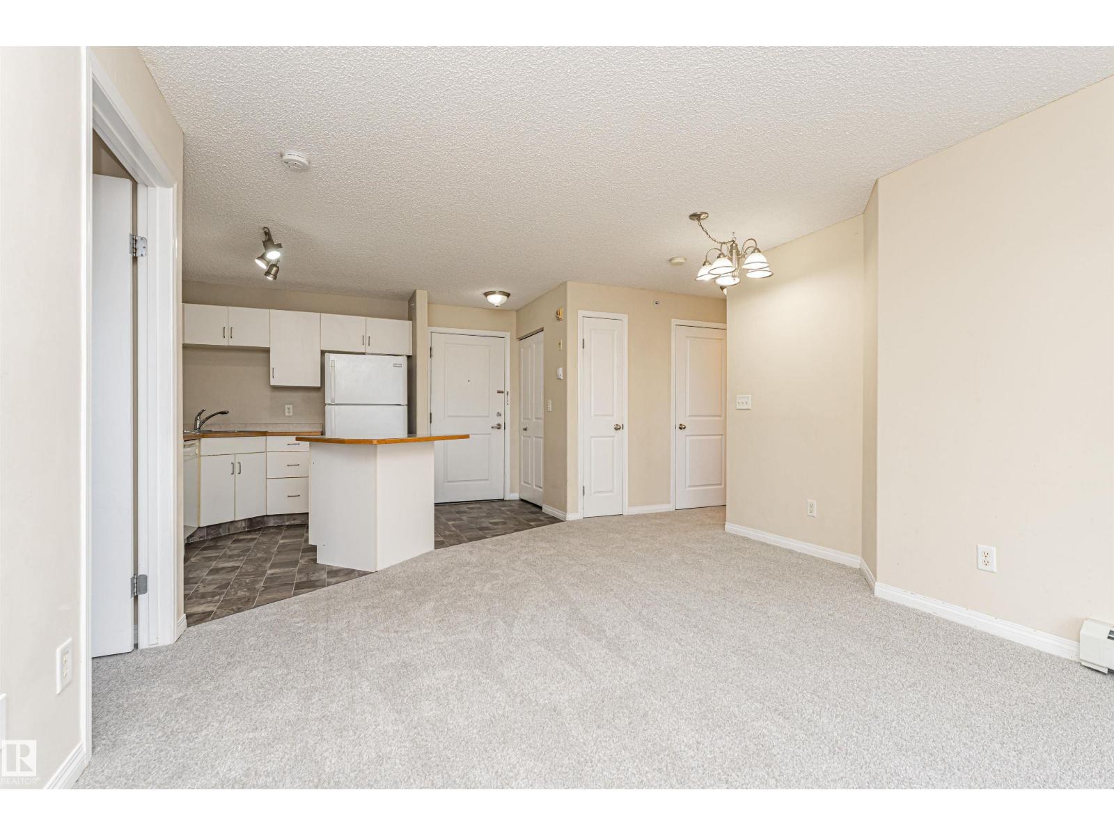 For sale: #524 10535 122 ST NW, Edmonton, Alberta T5N4B7 - E4483505 ...
