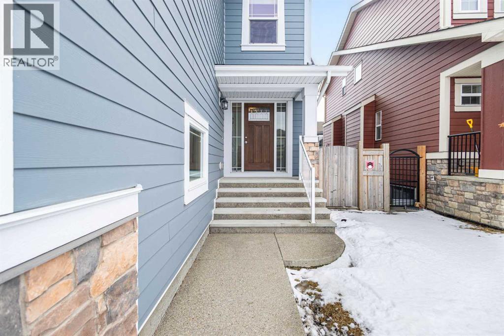 House for Sale in 182 Auburn Sound Close SE|Calgary, Alberta T3M0H8 2
