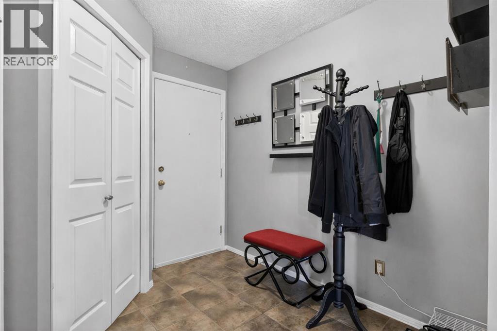 Apartment for Sale in 1319, 16320 24 Street SW|Calgary, Alberta T2Y4T7 4