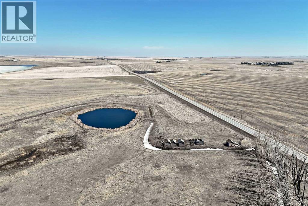 For sale: 225074 Highway 561, Rural Wheatland County, Alberta