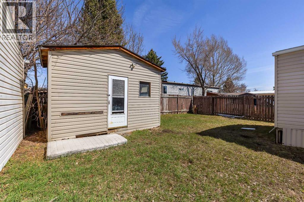 Manufactured Home for Sale in 64 Huntwell Way NE|Calgary, Alberta T2K5T2 4