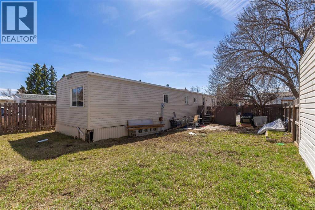 Manufactured Home for Sale in 64 Huntwell Way NE|Calgary, Alberta T2K5T2 3