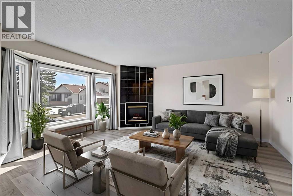 House for Sale in 48 Whitworth Way NE|Calgary, Alberta T1Y6A8 3