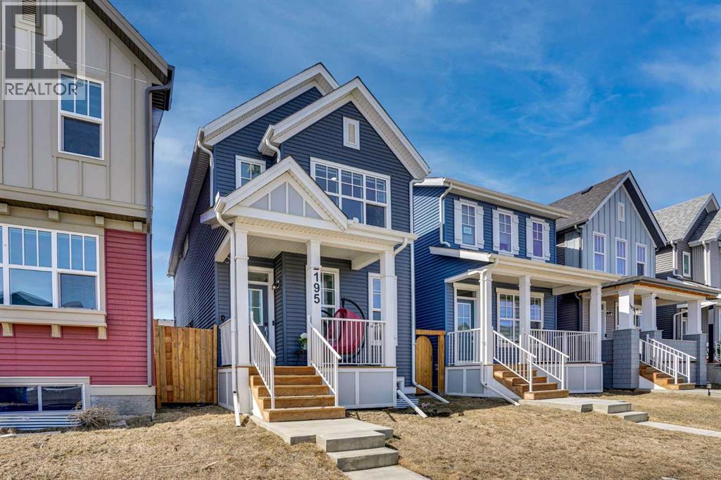 House for Sale in 195 Savoy Landing SE|Calgary, Alberta T3M2M6 3