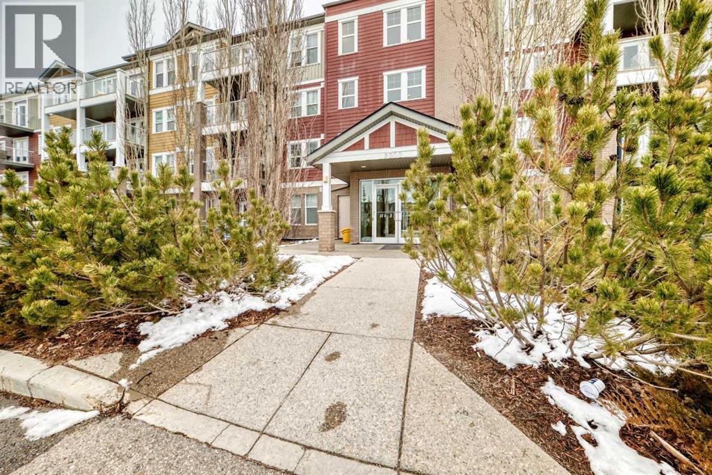 Apartment for Sale in 405, 2300 Evanston Square|Calgary, Alberta T3P0G7 3