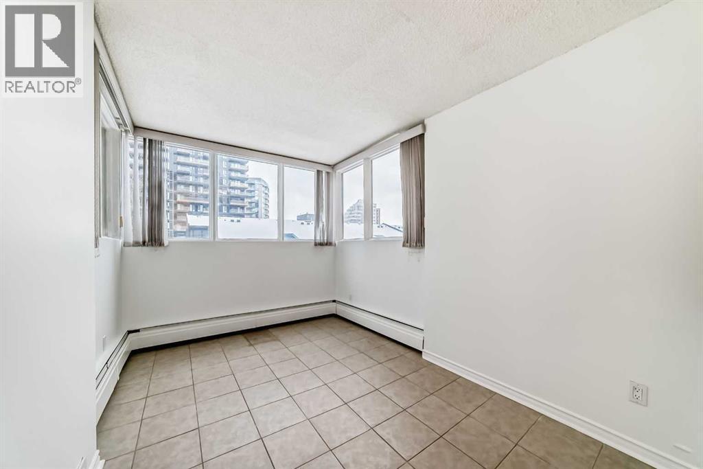 Apartment for Sale in 314, 738 3 Avenue SW|Calgary, Alberta T2P0G7 4