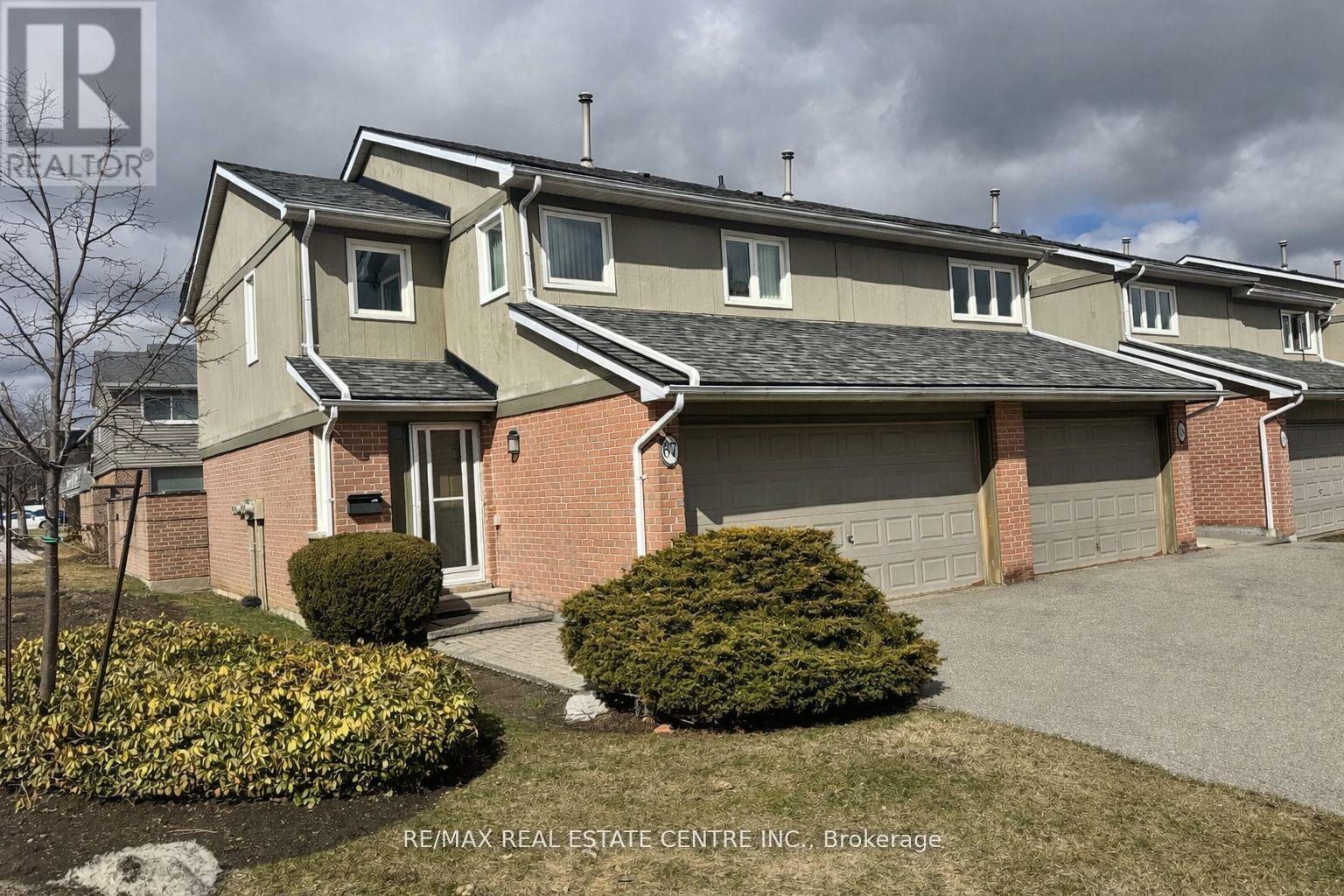 Row / Townhouse for Sale in 67 - 3079 FIFTH LINE W|Mississauga (Erin Mills), Ontario L5L3T1 2